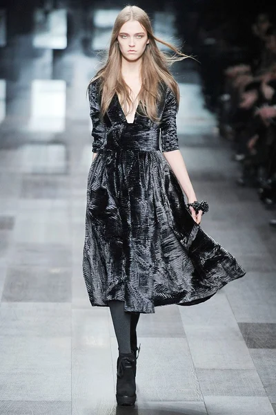 Look 35